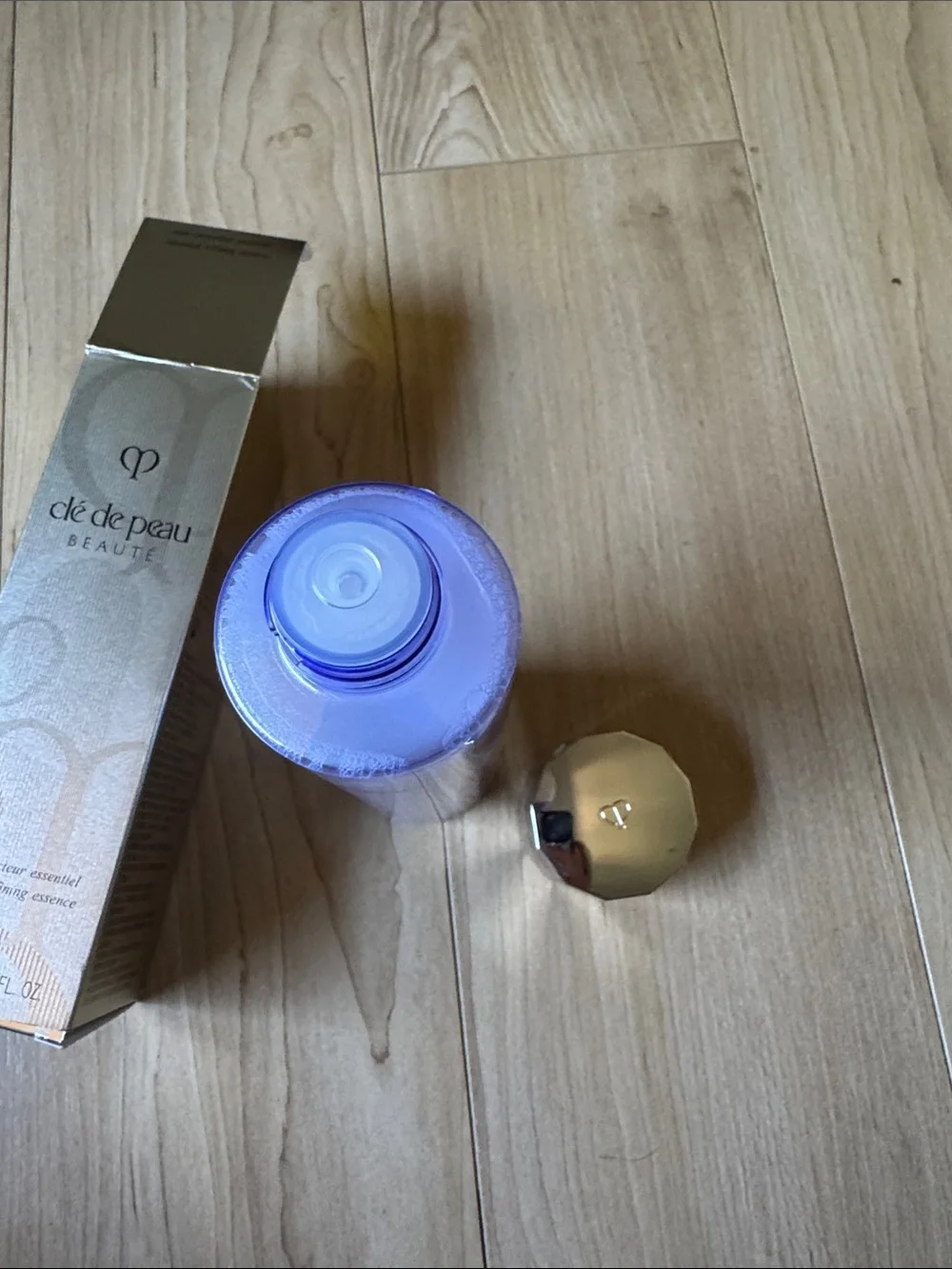 clé de peau Essential Refining Essence